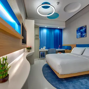 2* Hotel Al Khoory Bur